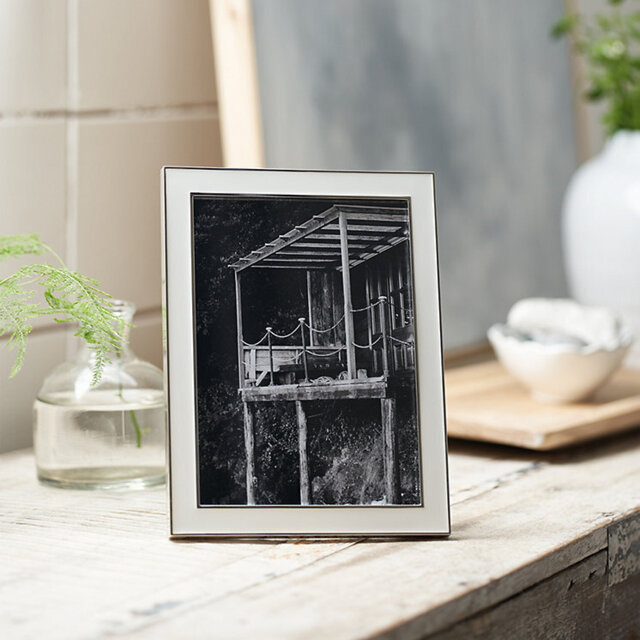 The White Company White Resin Photo Frame - 5x7”, White, Size: One Size - image 1