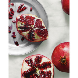 The White Company Pomegranate Large Candle, No Colour, Size: One Size - thumbnail 2