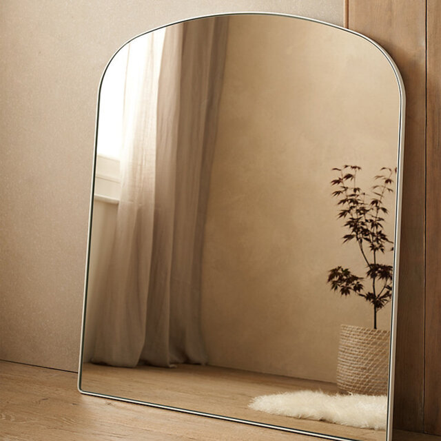 The White Company Chiltern Fine Metal Mantle Arch Mirror, White, Size: One Size - image 1