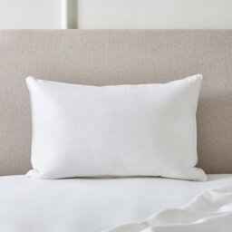 The White Company Pyrenean Goose-Down Pillow - Medium/Firm