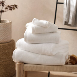 The White Company Spa Turkish Cotton Super Jumbo Towel