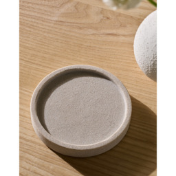 The White Company Sandstone Candle Plate - Medium, Natural, Size: One Size - thumbnail 2