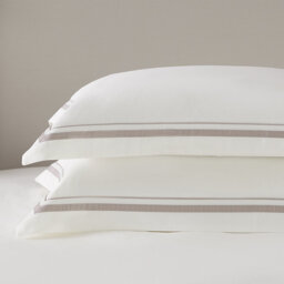 The White Company Cavendish Oxford Pillowcase with Border - Single