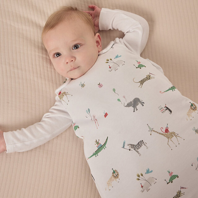 The White Company Organic Cotton Party Animals Reversible Sleeping Bag - 2.5 Tog (0-18mths)