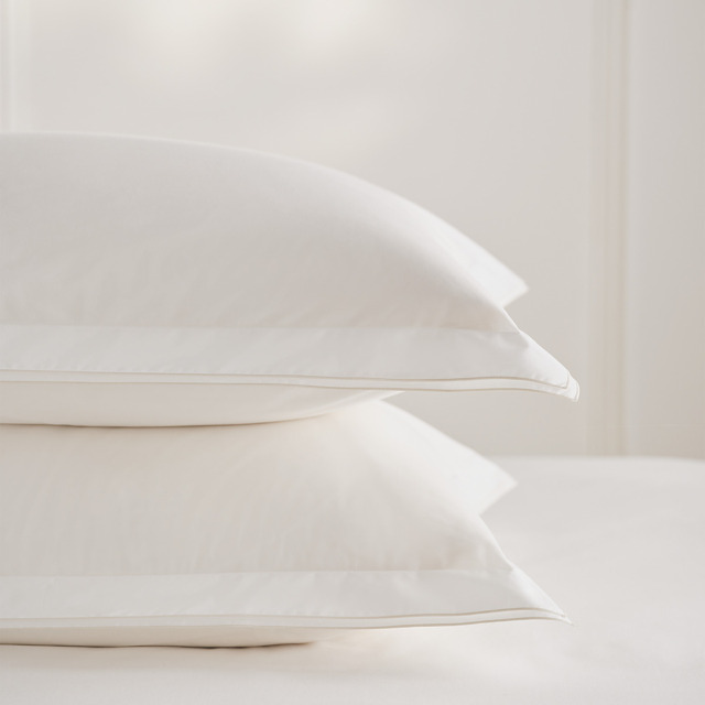 The White Company Canova Oxford Pillowcase - Single