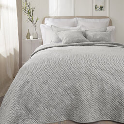 The White Company Brompton Quilt
