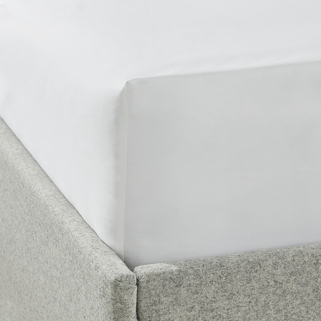 The White Company 1000-Thread-Count Egyptian Cotton Sateen Deep Fitted Sheet