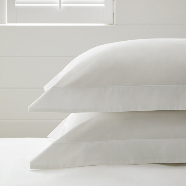 The White Company Single Row Cord Egyptian Cotton Oxford Pillowcase with Border - Single