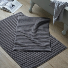 Luxurious Hydrocotton Bath Mat in Slate - Soft and Absorbent