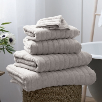 Luxurious Pearl Grey Hydrocotton Towels - image 1