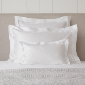 Luxurious Symons Breakfast Oxford Pillowcase in White and Silver