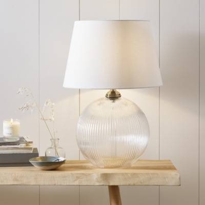 Contemporary Overton Table Lamp in Clear Glass - image 1