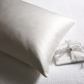 Luxurious Silk Pillowcase for Hair and Skin in White - Super King Size