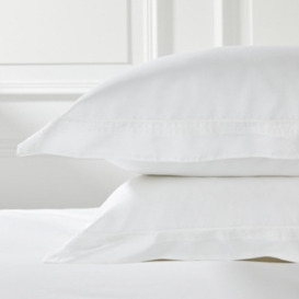 Luxurious Cavendish Oxford Pillowcase with Border in White - Super King Size