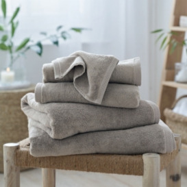 Luxurious Waffle Edge Spa Bath Towel in Pebble Grey - Soft and Absorbent