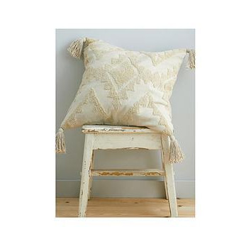 Pineapple Elephant Imani Tufted Cushion