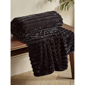 Catherine Lansfield Cosy Ribbed Throw In Black