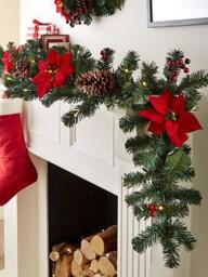 6Ft Poinsettia Pre Lit Christmas Garland - Red