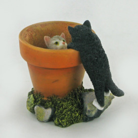 Two Kittens Playing Lugenia Figurine