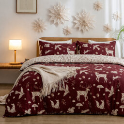 Rustic Burgundy Forest Animal Duvet Cover Set (100% Cotton) – Soft & Breathable Bedding with Matching Pillowcase