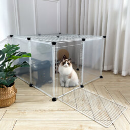 Plastic Free Standing Pet Gate