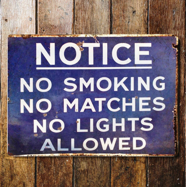 Kani Notice No Smoking No Matches Metal Wall DÃ©cor