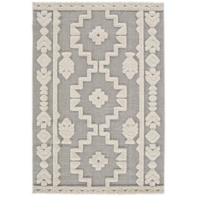 In and outdoor rug with a combination of soft high-pile zones