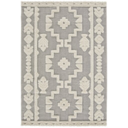 In and outdoor rug with a combination of soft high-pile zones