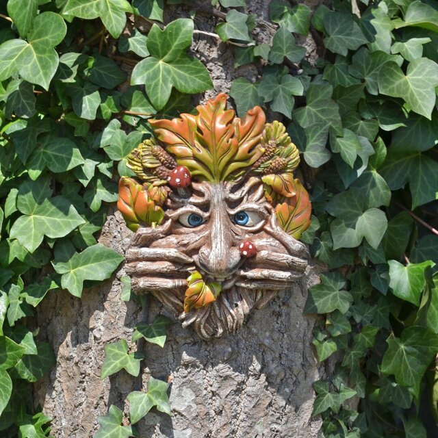 Laursen Fantasy & Sci-Fi Weather Resistant Resin Garden Statue
