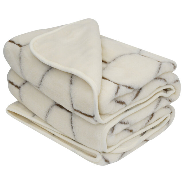 No Pattern Quilted Bedspread
