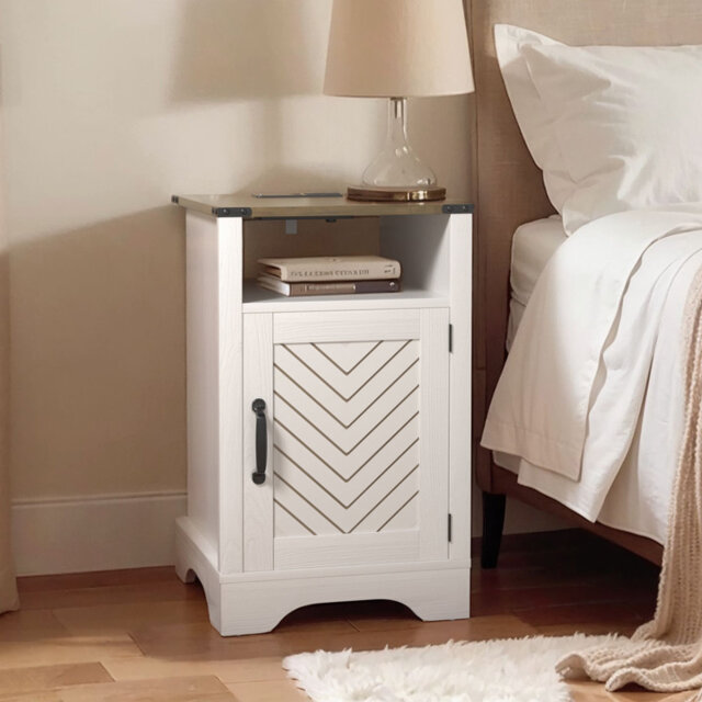 Bradford Bedside Table