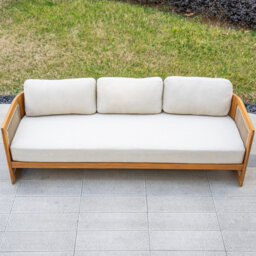Outdoor Loveseat Sofa – Solid Hardwood, 20 cm Cushions, D17 Foam, Olefin Fabric