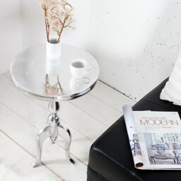 Quinton Trestle End Table