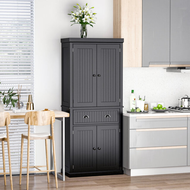 Kitchen Pantry