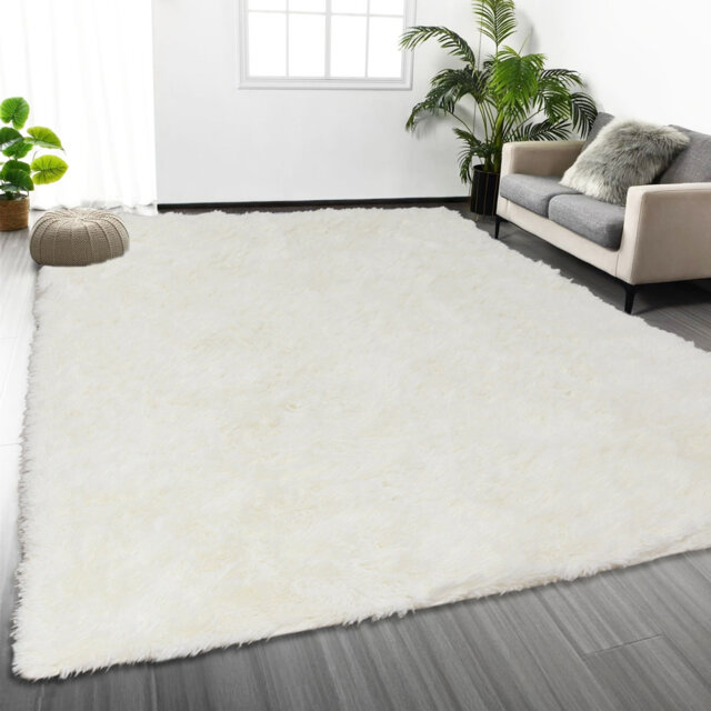 Plush Shaggy Area Rug â Soft High Pile Floor Rug For Living Room, Bedroom & Lounge