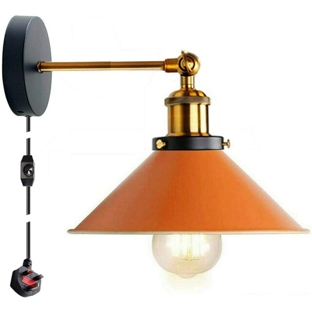 Plug-in Armed Sconce