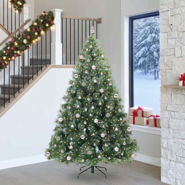 Artificial Christmas Tree with 300 LEDs Green PE and PVC