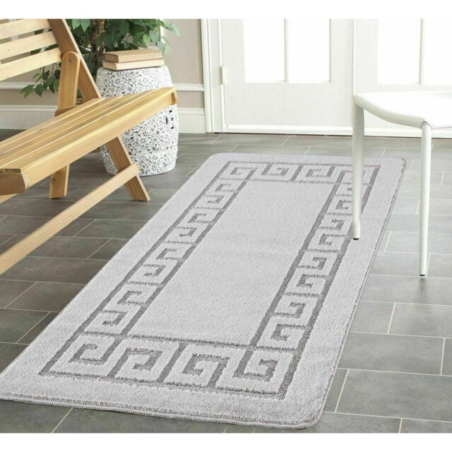 Versus Flatweave Silver Rug