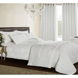 Cleo Quilted Bedspread Set Polyester Bed Throw with Pillow Shams