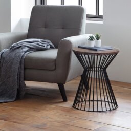Leifsson Pedestal End Table