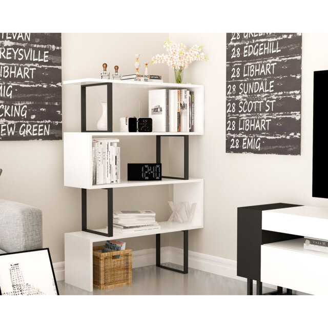 Orm 125cm H x 90cm Standard Bookcase