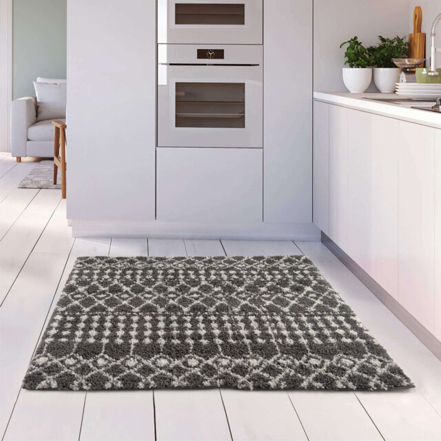 Moroccan Shaggy Collection Rugs Tangier Design in Dark Grey/Ivory