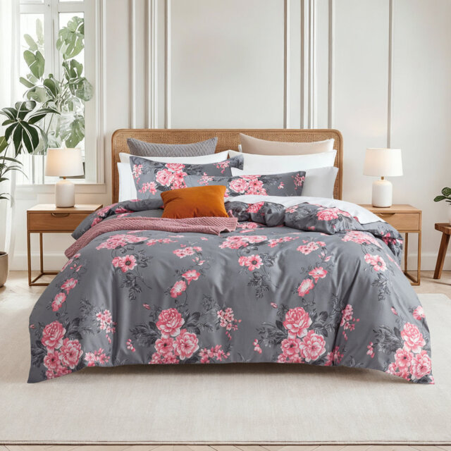 Dual Pattern Reversible Brushed Microfiber Printed Duvet Cover Set With Matching Pillow Covers