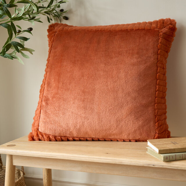 Velvet and Faux Fur 55x55cm Cushion with inner
