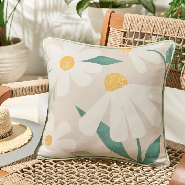 Daisy Floral Natural Square Throw Filled Cushion