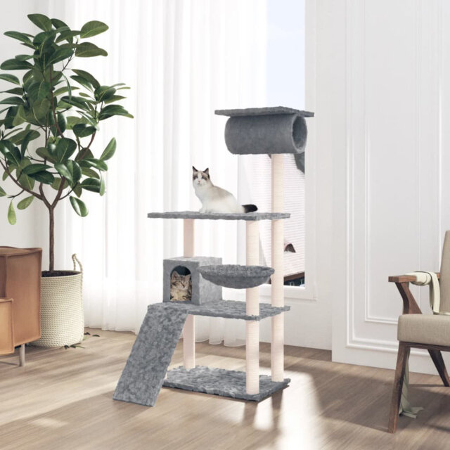 Oliver 131cm H Cat Tree