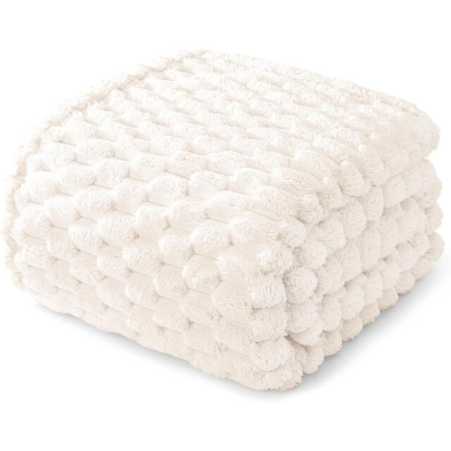 Throw Blanket For Sofa With Expanded 3D-Jacquard Pattern, 130X150 CM Fuzzy Soft Cozy Exquisite Blankets Or All Season, Warm And Fluffy, Ivory