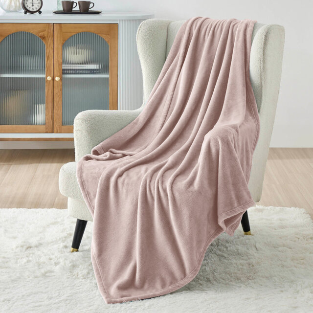 Luxury Mink Fleece Blanket - Ultra Soft, Warm & Lightweight Throw