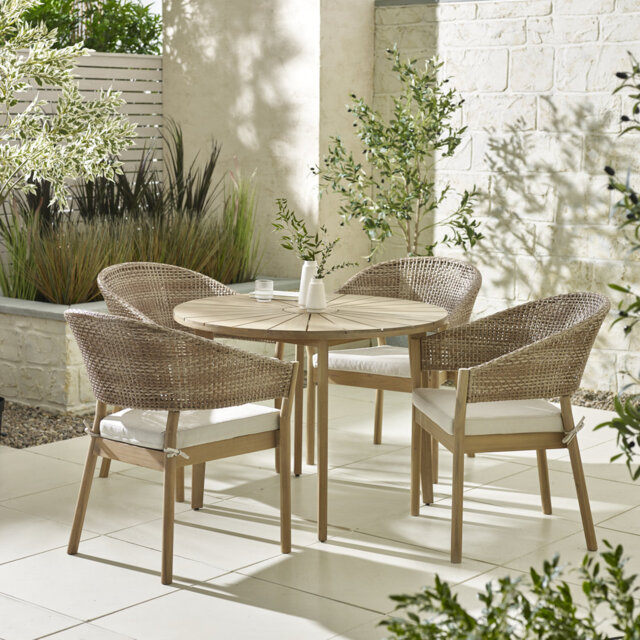 Quattro Acacia Wooden Outdoor Round Garden Dining Table With Ava Dining Chairs - Modern Garden Patio