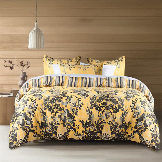 Braylene Microfiber Duvet Cover Set with Pillowcases Included
